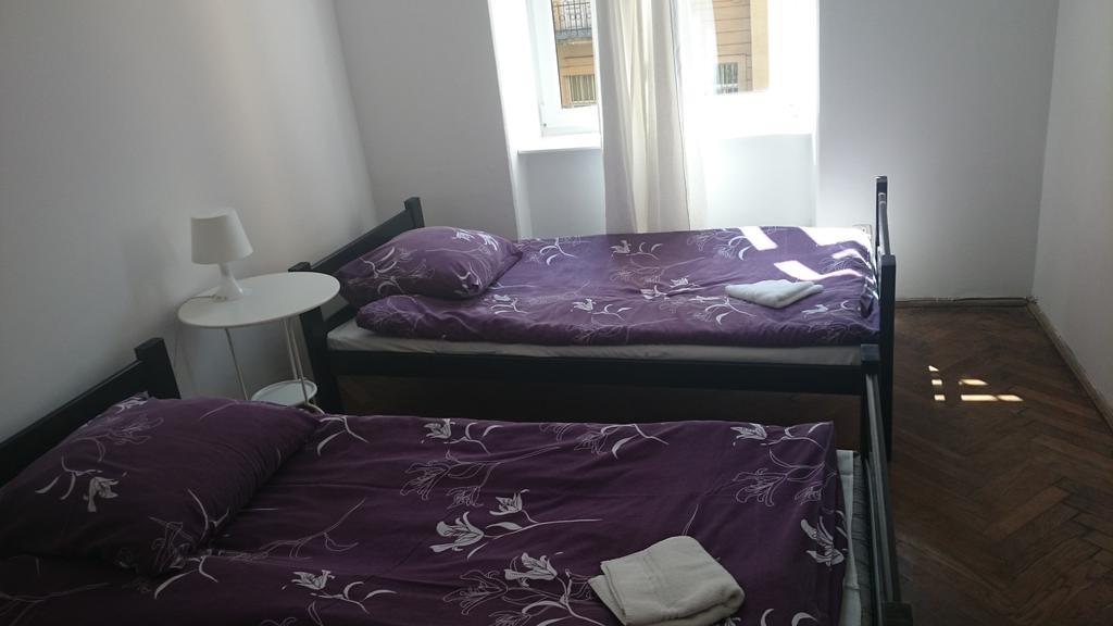 Hostel Yellow Krasków Cameră foto