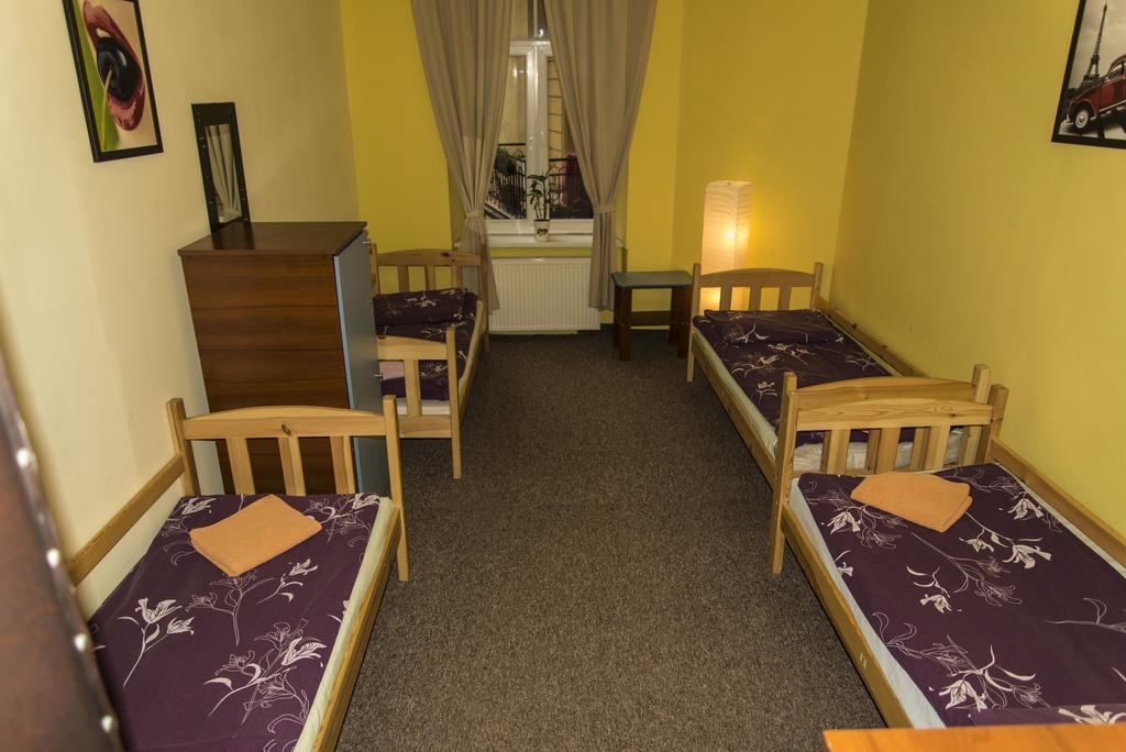 Hostel Yellow Krasków Cameră foto