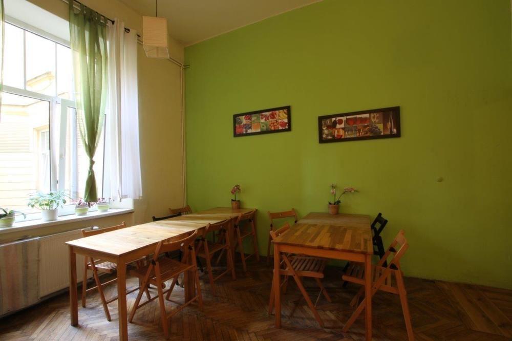 Hostel Yellow Krasków Exterior foto